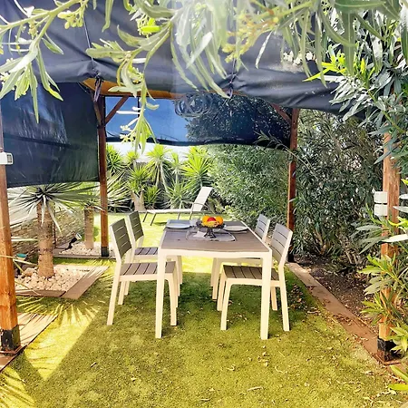 Pentuca بلايا بلانكا